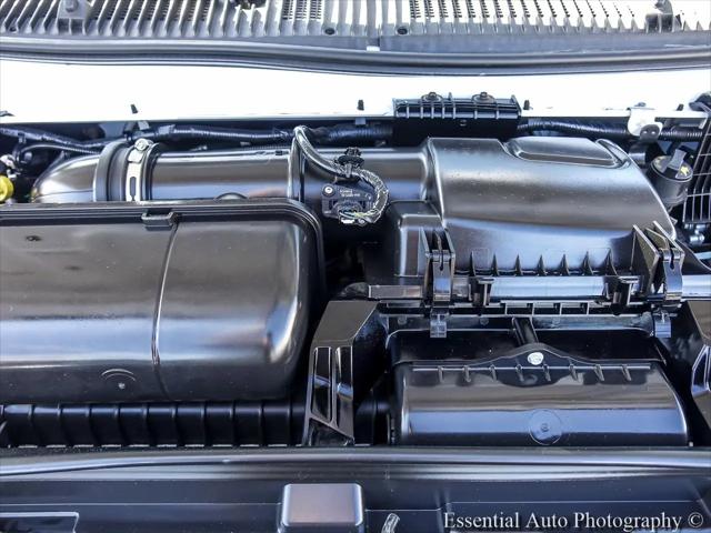 2021 Ford E-350 Cutaway Base