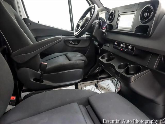 2019 Mercedes-Benz Sprinter 4500 High Roof V6