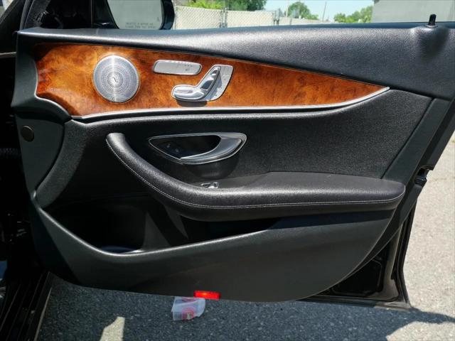 2019 Mercedes-Benz E-CLASS E 300 4MATIC