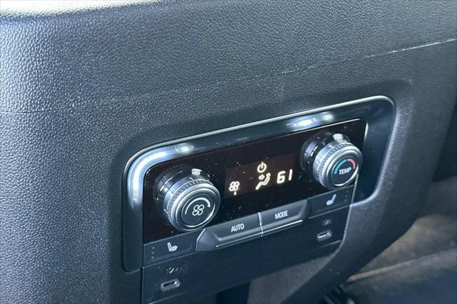 2026 GMC Yukon XL 2WD Elevation