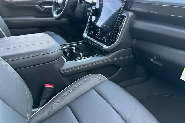 2026 GMC Yukon XL 2WD Elevation