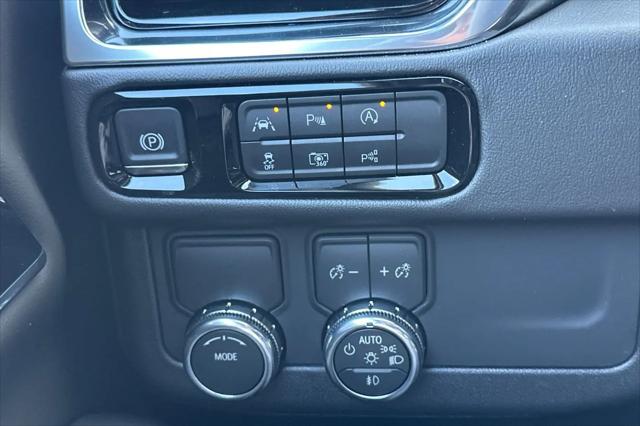 2026 GMC Yukon XL 2WD Elevation