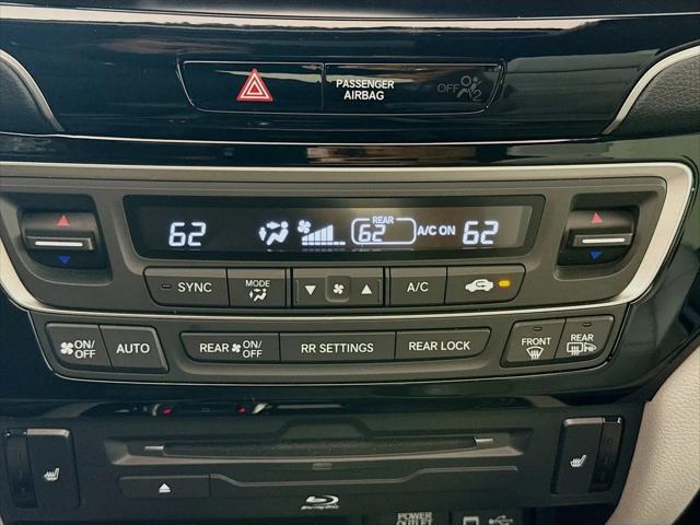 2020 Honda Pilot AWD Touring 8 Passenger