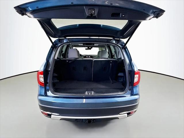 2020 Honda Pilot AWD Touring 8 Passenger
