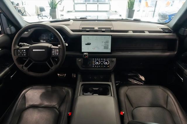 2024 Land Rover Defender 110 P525 V8
