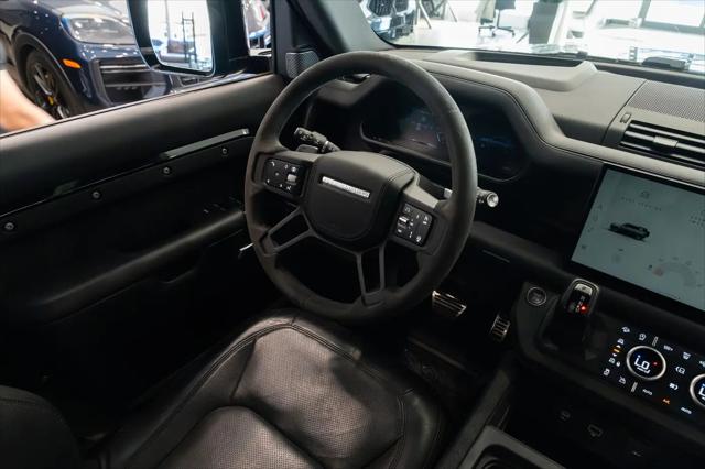2024 Land Rover Defender 110 P525 V8
