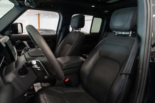 2024 Land Rover Defender 110 P525 V8