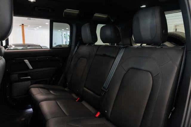 2024 Land Rover Defender 110 P525 V8