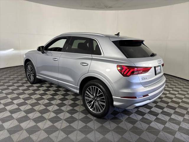 2021 Audi Q3 Premium 40 TFSI quattro Tiptronic