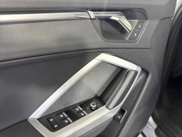2021 Audi Q3 Premium 40 TFSI quattro Tiptronic
