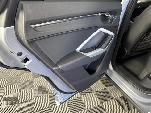 2021 Audi Q3 Premium 40 TFSI quattro Tiptronic