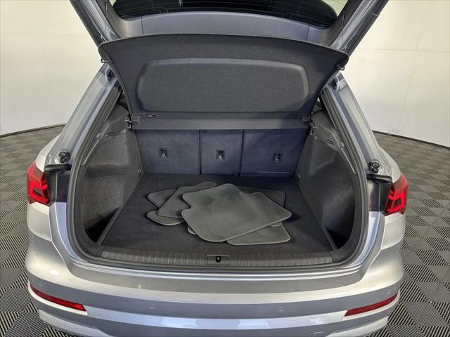 2021 Audi Q3 Premium 40 TFSI quattro Tiptronic