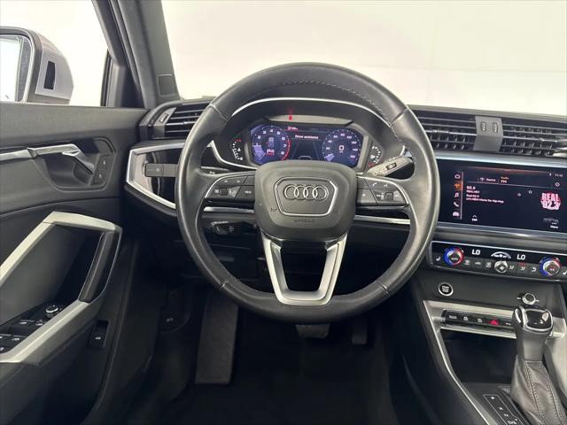 2021 Audi Q3 Premium 40 TFSI quattro Tiptronic