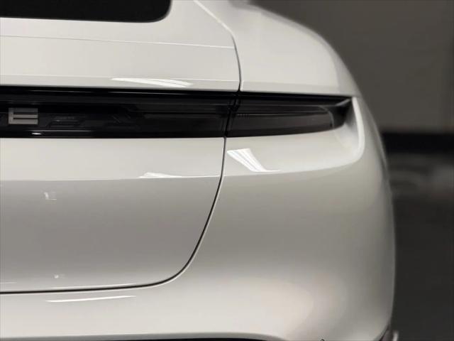 2023 Porsche Taycan Taycan