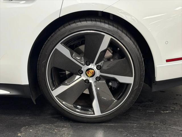 2023 Porsche Taycan Taycan