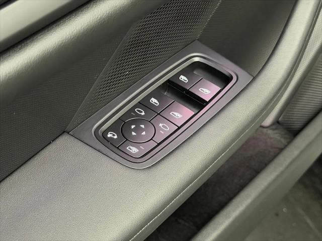 2023 Porsche Taycan Taycan