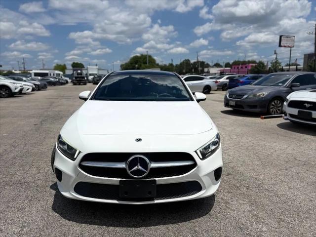 2021 Mercedes-Benz A 220 A 220