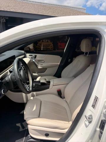 2021 Mercedes-Benz A 220 A 220
