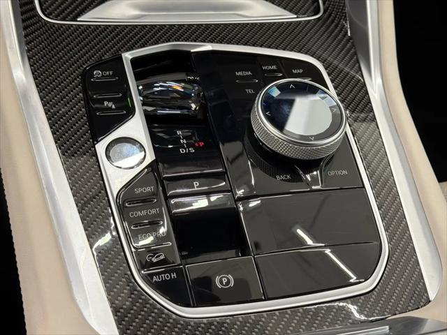2025 BMW X6 M60i