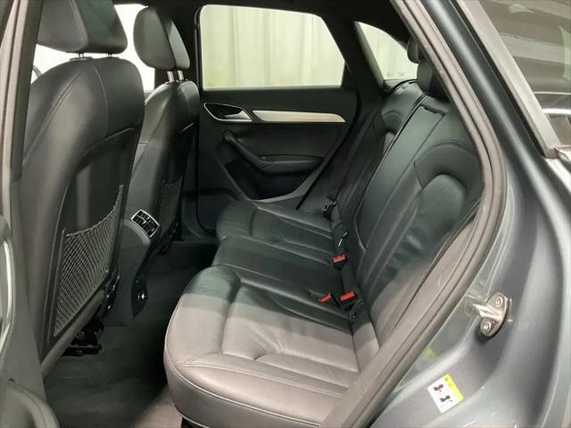 2017 Audi Q3 2.0T Premium