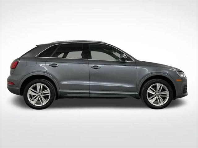 2017 Audi Q3 2.0T Premium