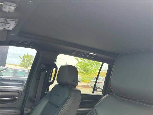 2021 GMC Yukon XL 4WD Denali