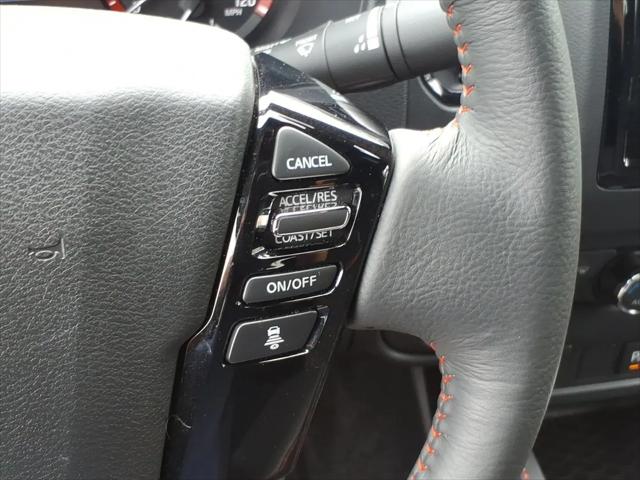 2024 Nissan Frontier Crew Cab PRO-X 4x2