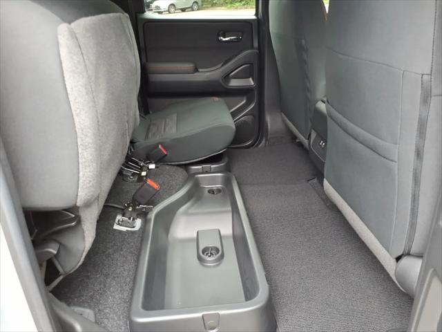 2024 Nissan Frontier Crew Cab PRO-X 4x2