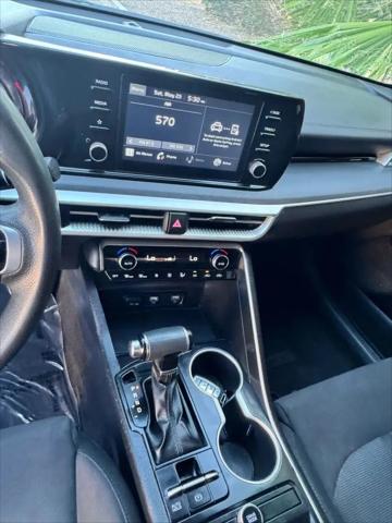 2021 Kia K5 LXS