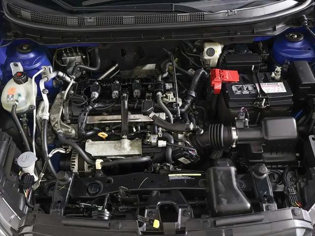 2023 Nissan Kicks SR Xtronic CVT
