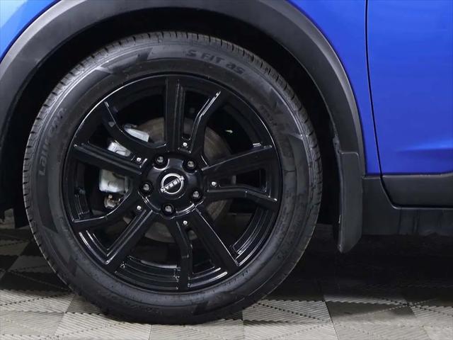 2023 Nissan Kicks SR Xtronic CVT