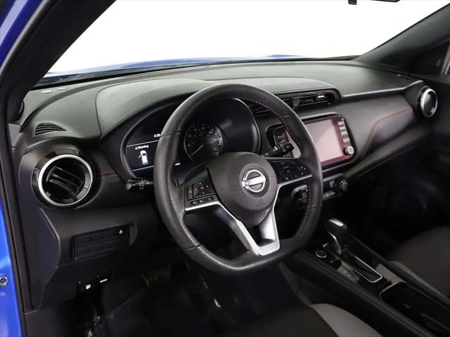 2023 Nissan Kicks SR Xtronic CVT