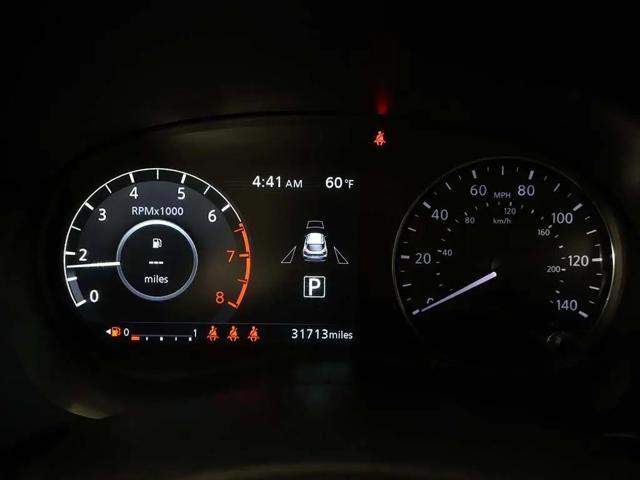 2023 Nissan Kicks SR Xtronic CVT
