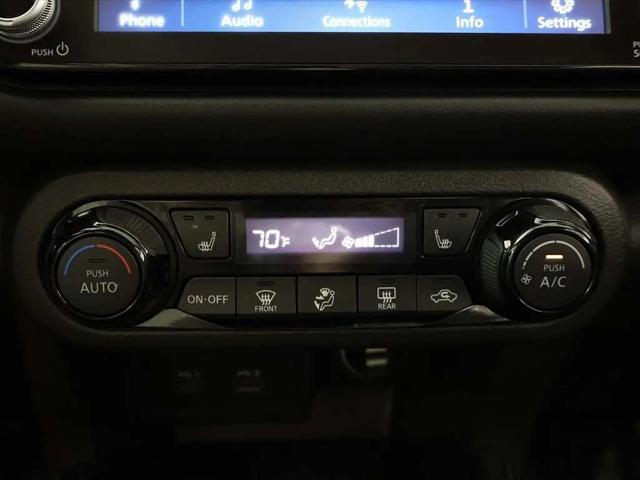 2023 Nissan Kicks SR Xtronic CVT