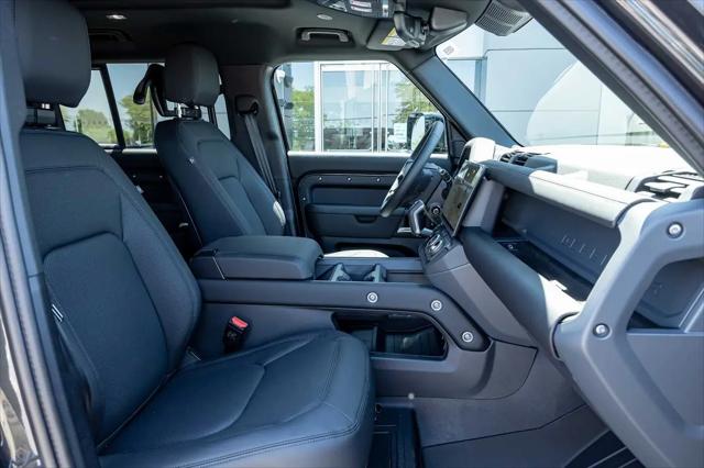 2026 Land Rover Defender P400 X-Dynamic SE