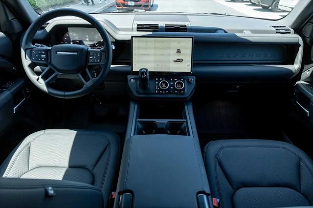 2026 Land Rover Defender P400 X-Dynamic SE