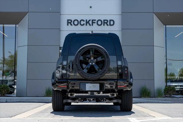 2026 Land Rover Defender P400 X-Dynamic SE
