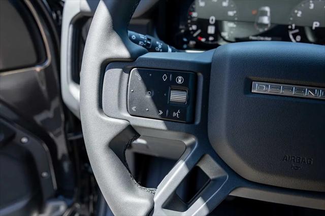 2026 Land Rover Defender P400 X-Dynamic SE