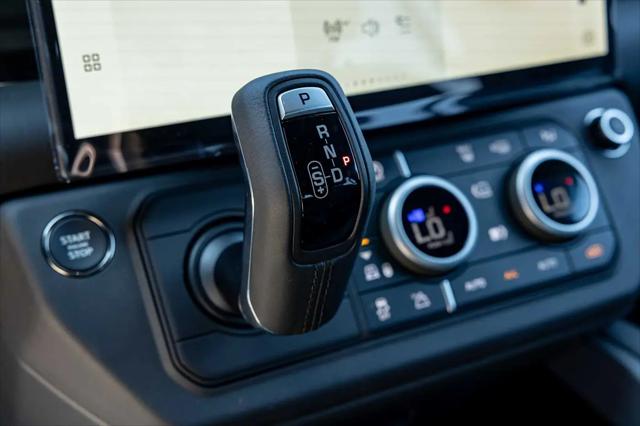2026 Land Rover Defender P400 X-Dynamic SE
