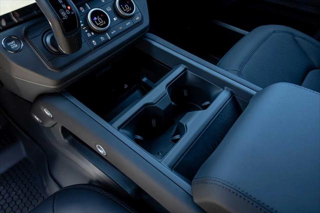 2026 Land Rover Defender P400 X-Dynamic SE