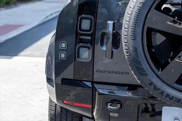 2026 Land Rover Defender P400 X-Dynamic SE