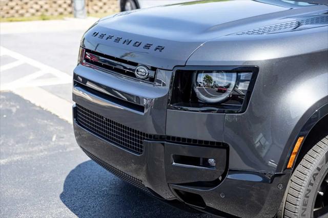 2026 Land Rover Defender P400 X-Dynamic SE