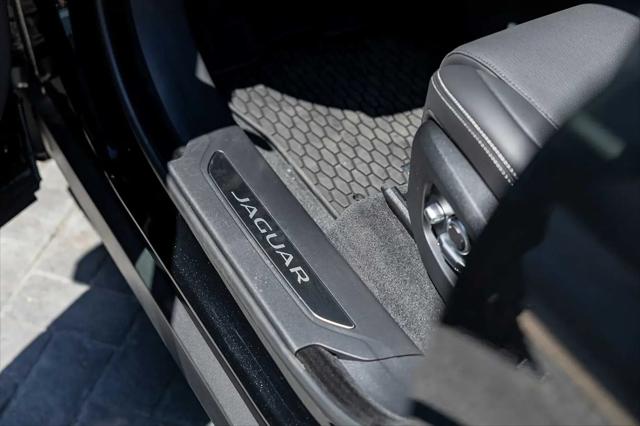 2026 Jaguar F-PACE R-Dynamic S P400 AWD Automatic