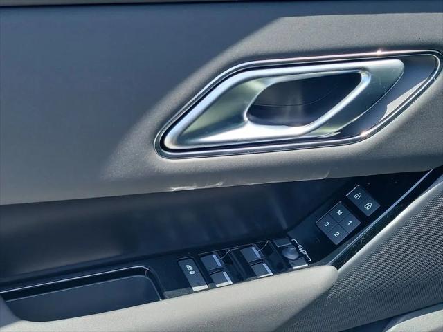 2026 Land Rover Range Rover Velar Belgravia Edition