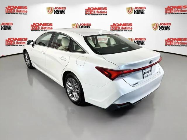2021 Toyota Avalon XLE Hybrid