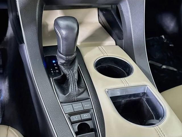 2021 Toyota Avalon XLE Hybrid