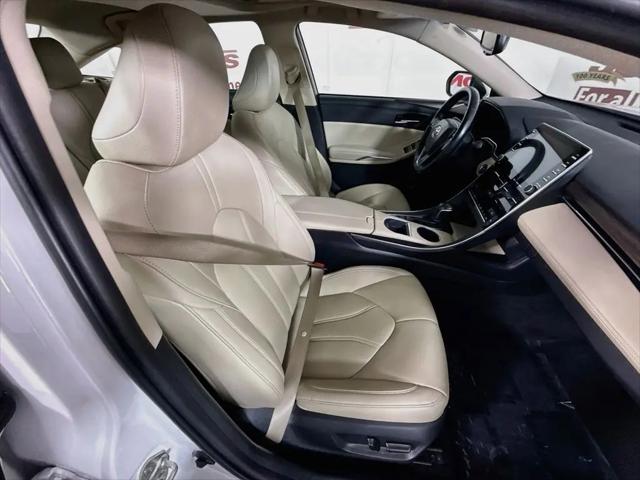 2021 Toyota Avalon XLE Hybrid