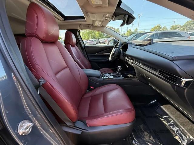 2022 Mazda CX-30 Carbon Edition