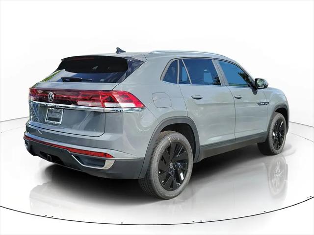 2026 Volkswagen Atlas Cross Sport SE with Technology