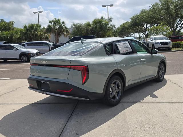 2026 Kia K4 LXS